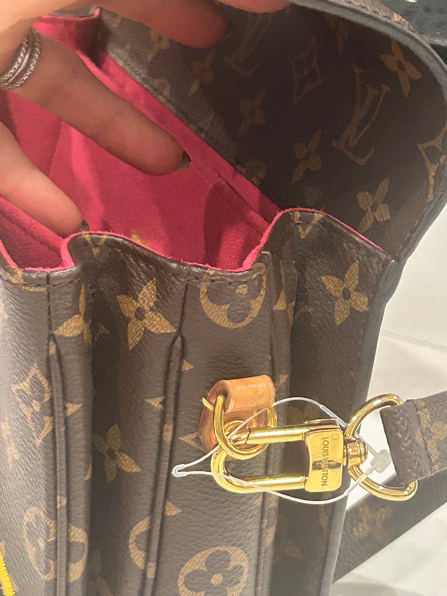 Authentic Monogram Patches Pochette Métis