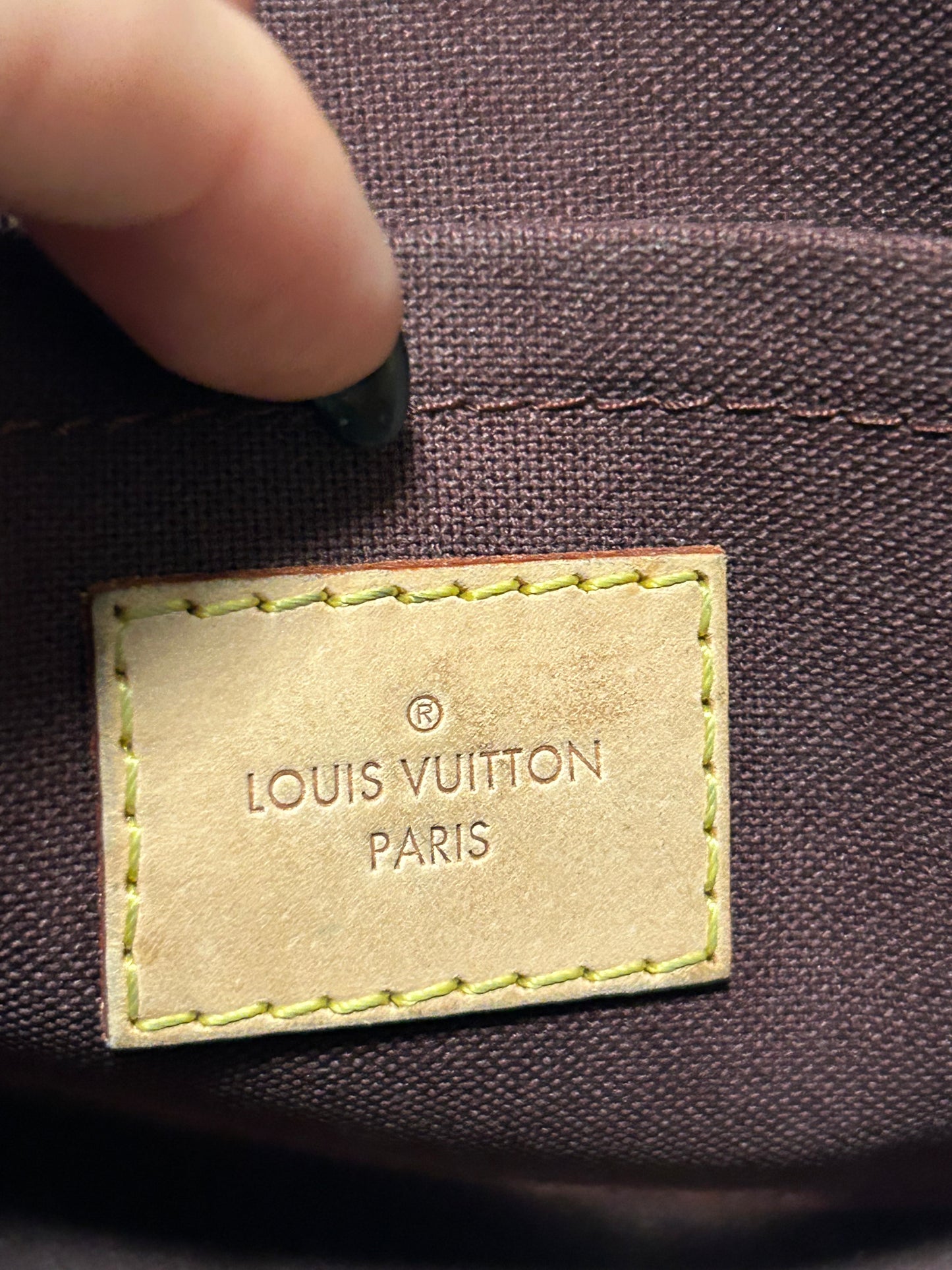 Louis Vuitton Favorite PM - preloved