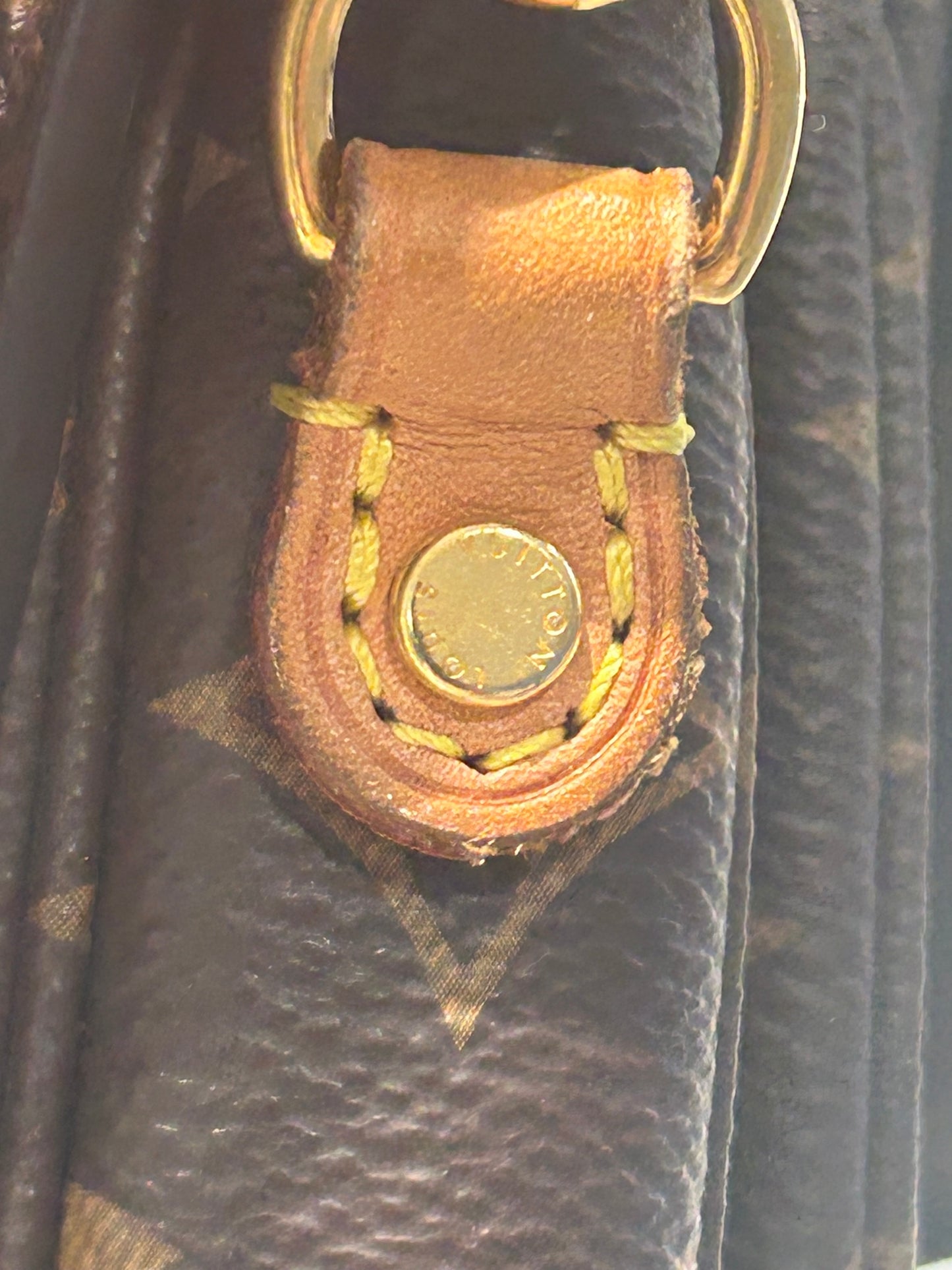 Authentic Monogram Patches Pochette Métis