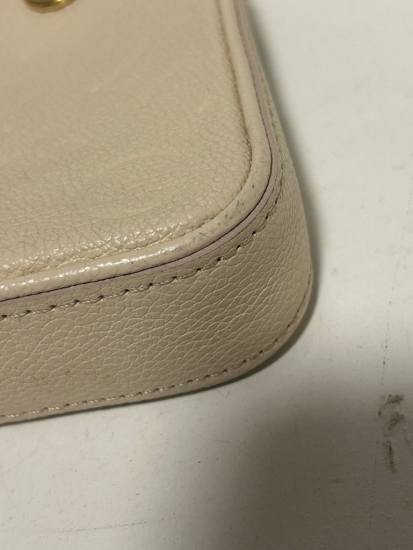 Preloved Louis Vuitton Easy Pouch