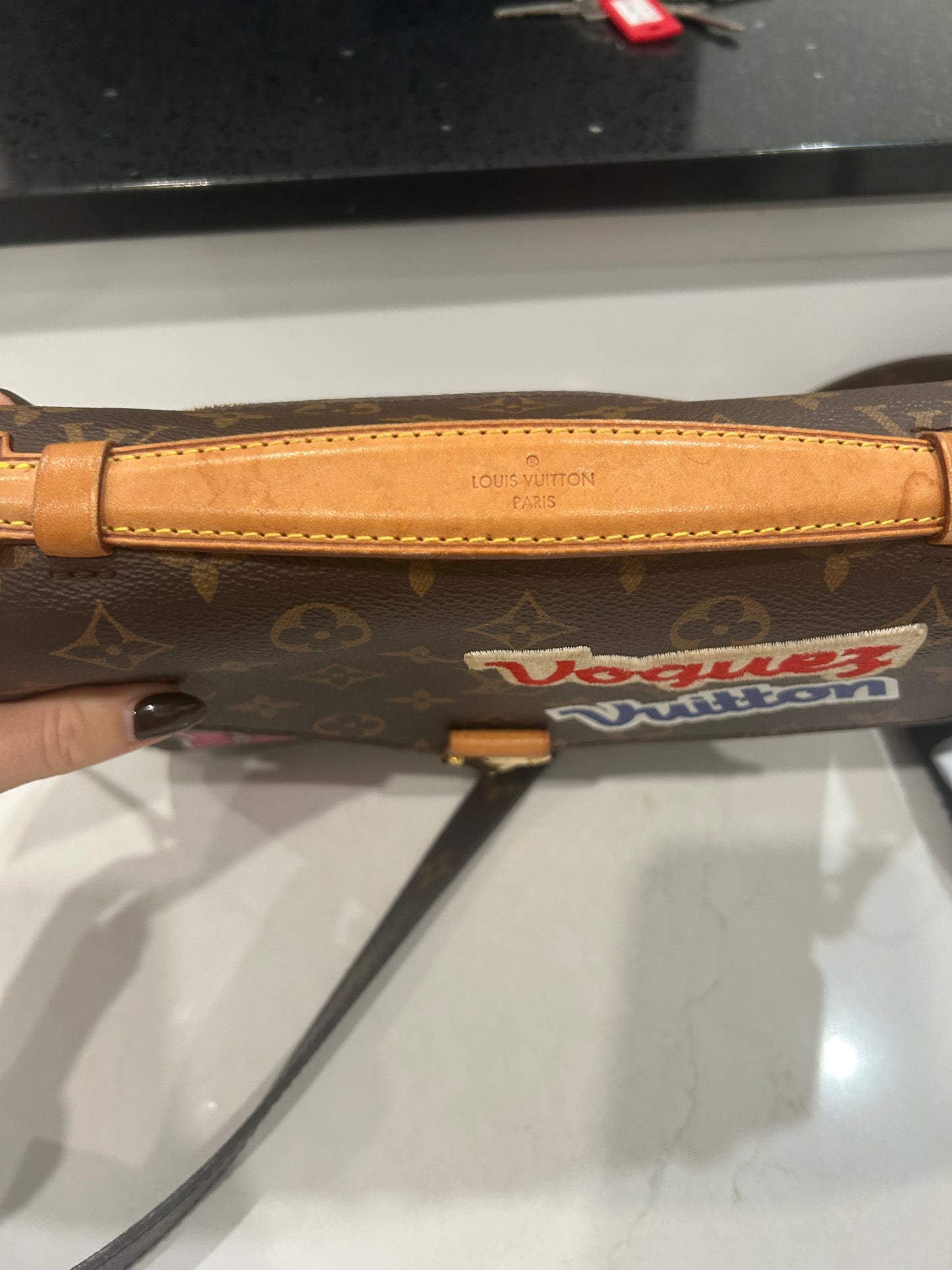 Authentic Monogram Patches Pochette Métis