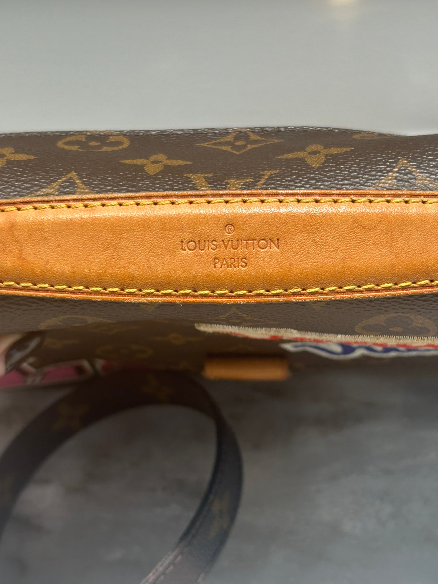 Authentic Monogram Patches Pochette Métis