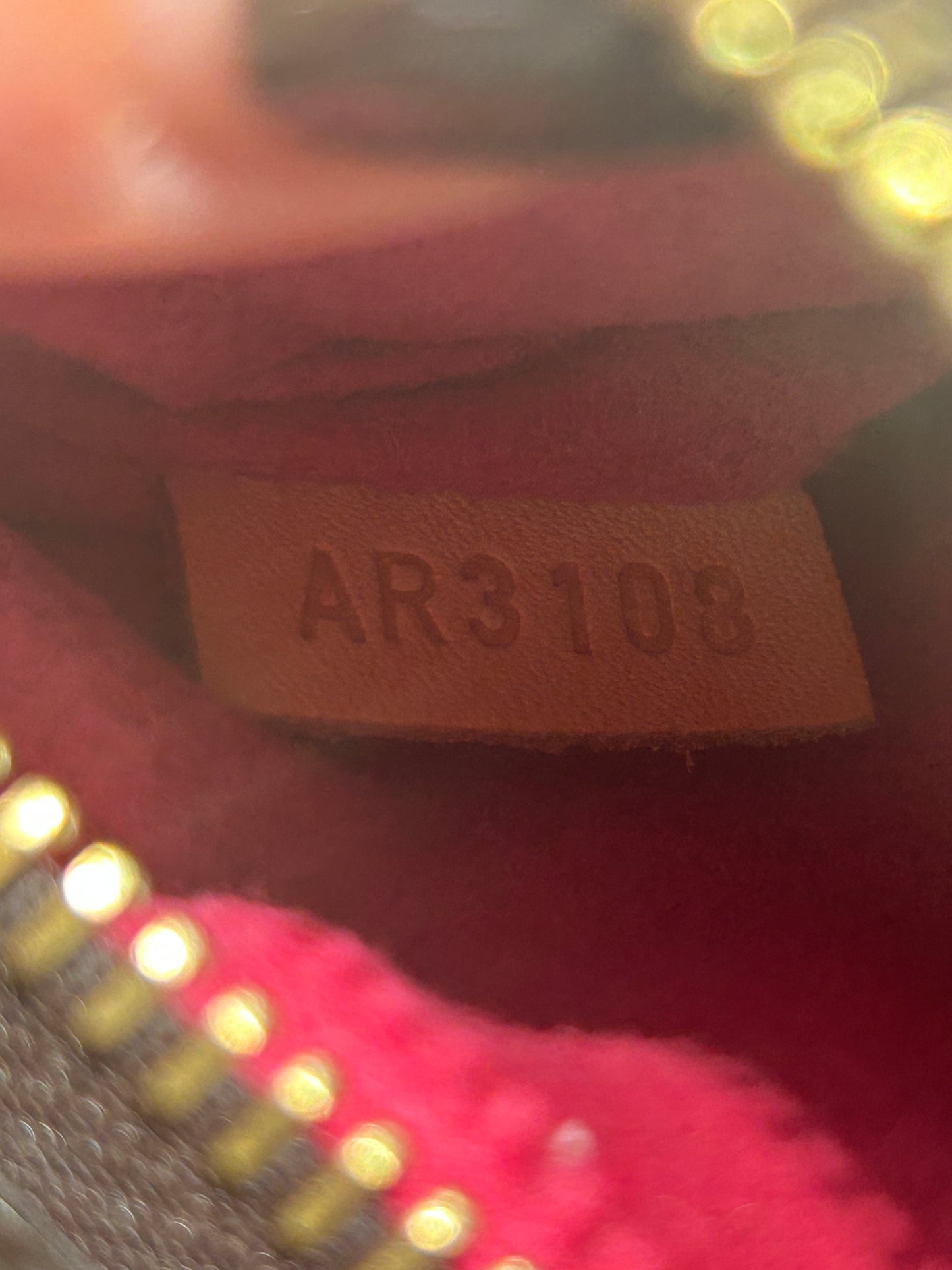 Authentic Monogram Patches Pochette Métis