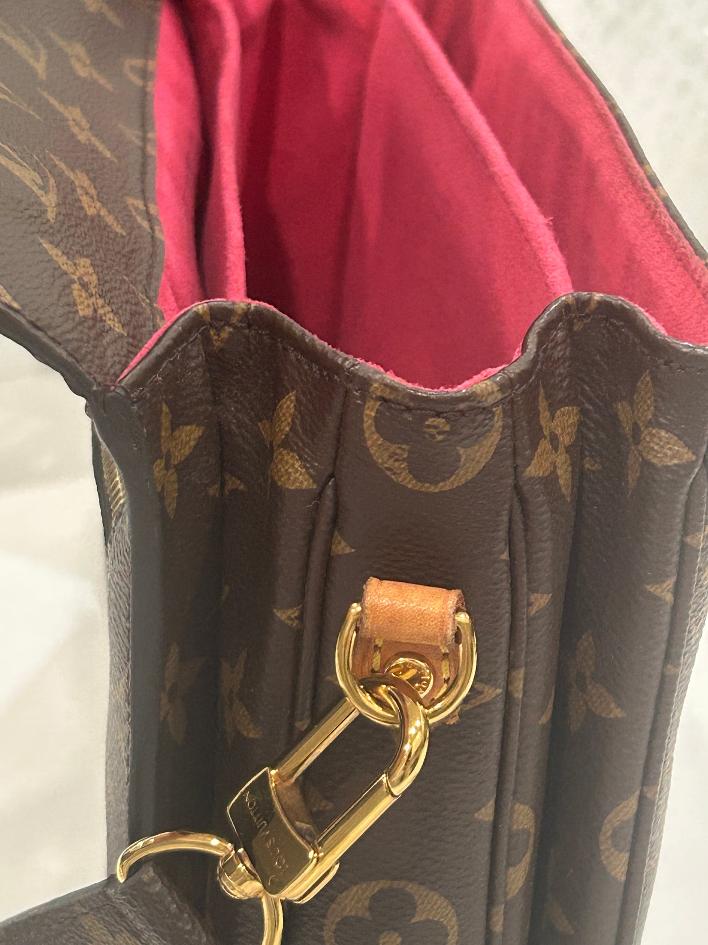 Authentic Monogram Patches Pochette Métis