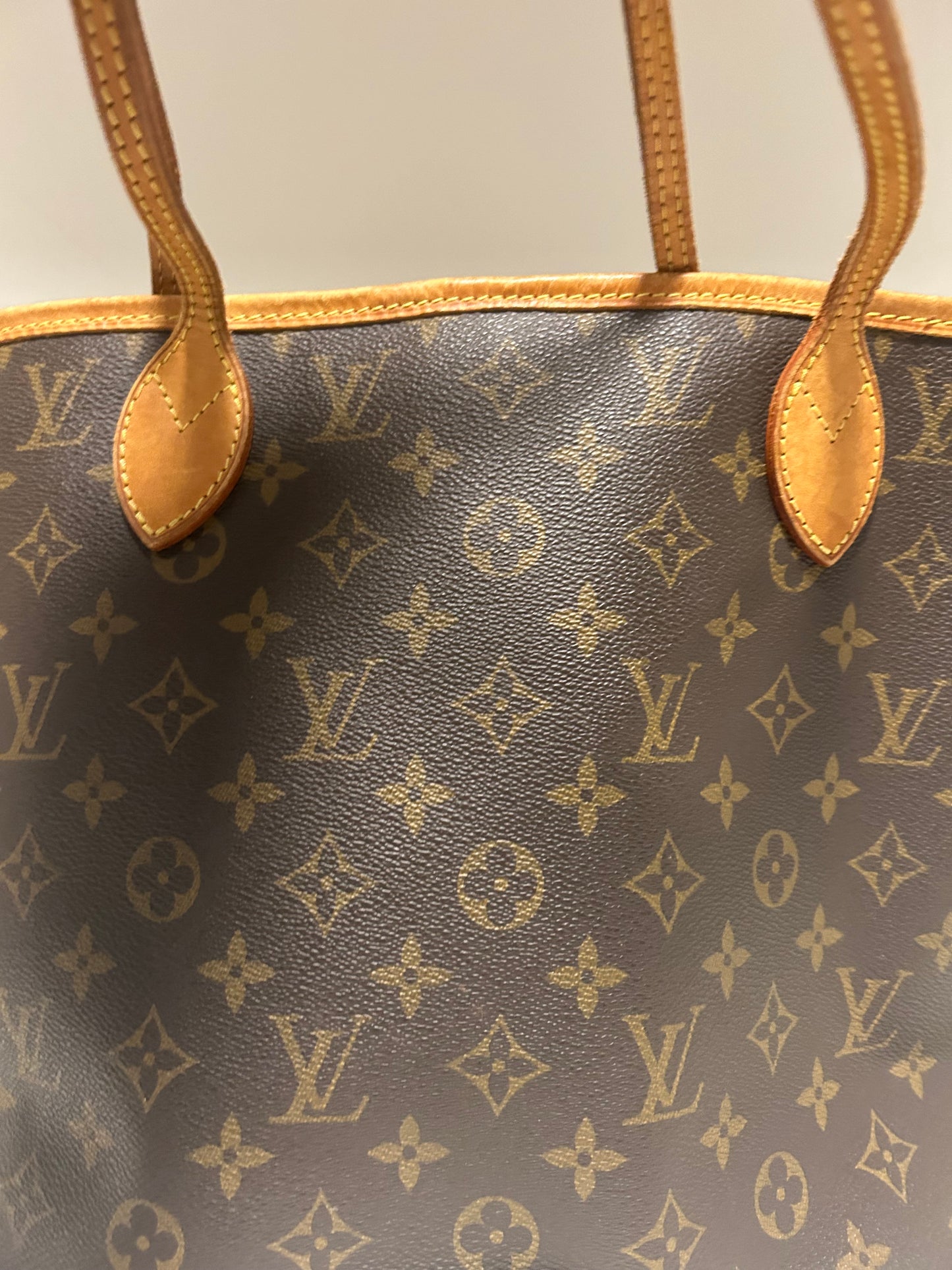 Preloved Louis Vuitton Neverfull MM