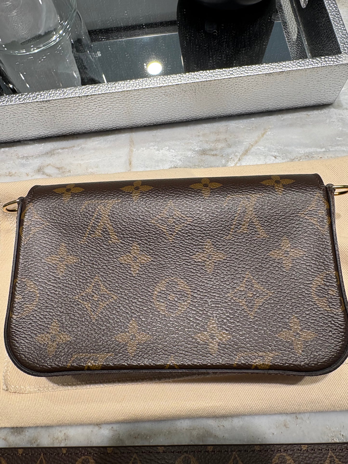 Preloved Louis Vuitton Felicie Strap & Go