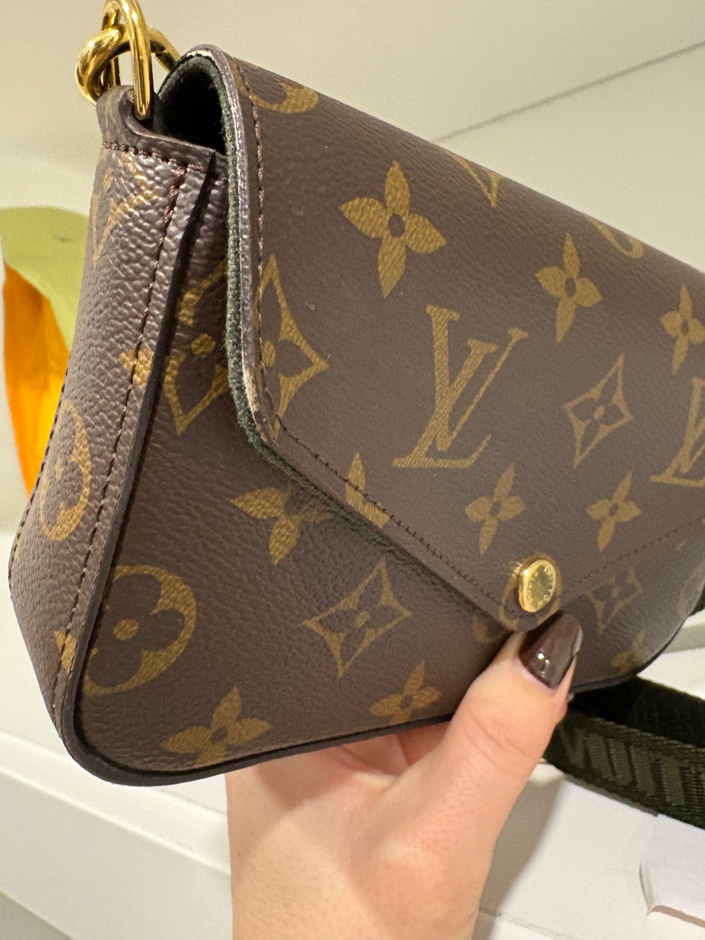 Preloved Louis Vuitton Felicie Strap & Go
