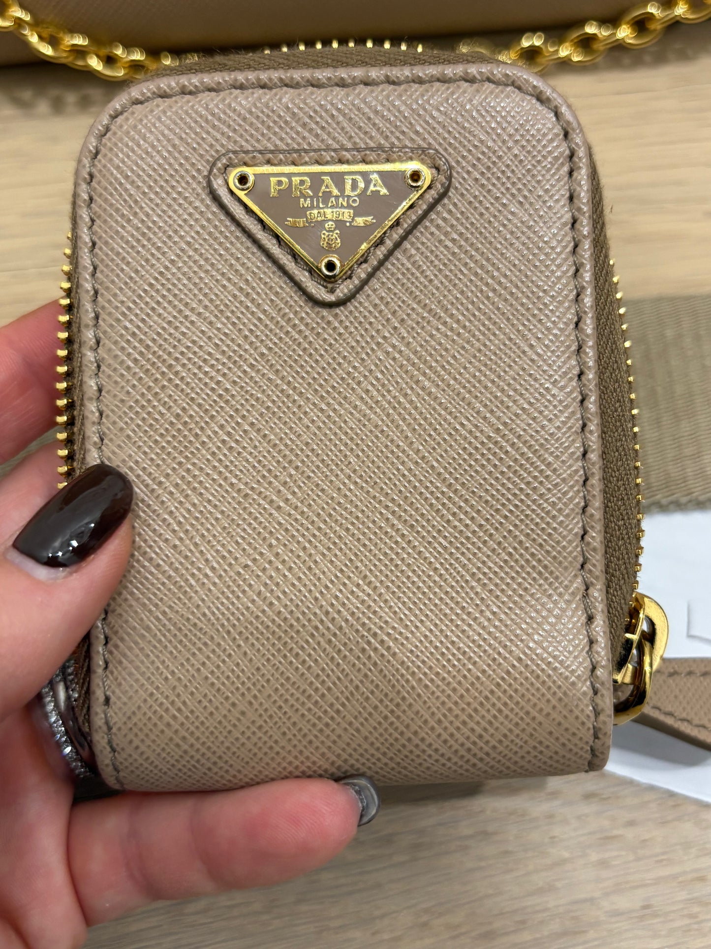 Preloved Prada Re Edition Saffiano Leather