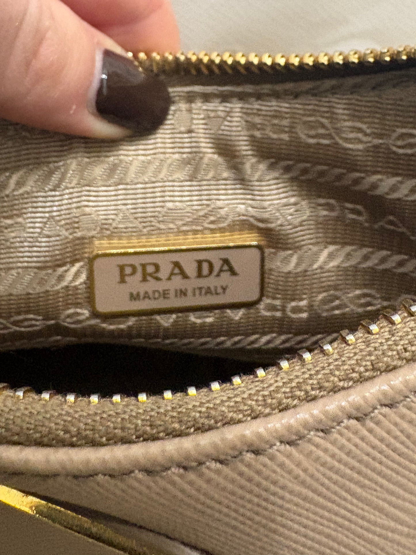 Preloved Prada Re Edition Saffiano Leather